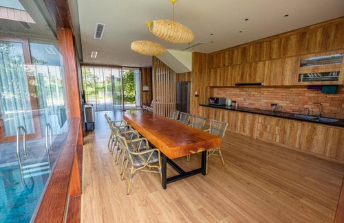 Son Tra Resort | 500 m² Resort ∙ 4 bedrooms ∙ 8 guests