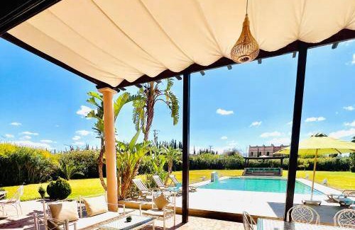 Sidi Abdallah Ghiat Resort | 5000 m² Resort ∙ 5 bedrooms ∙ 14 guests