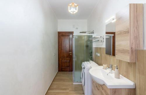 Pivarada Apartment | 500m dal mare appartamento con Aria Condizionata!