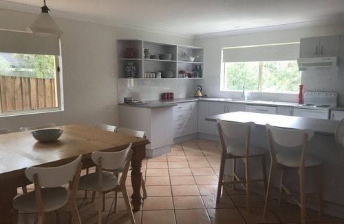 Narrawallee Villa | 500mtrs from beautiful Narrawallee Beach