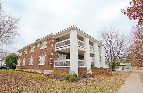 Florence Apartment | 501#C - Downtown 2BR Condo w/Modern Amenities