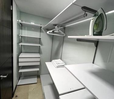 El Castillo Apartment | 501 Luxury Apartment In Heart Of El Poblado