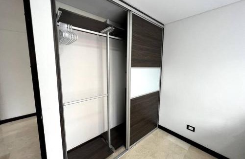 El Castillo Apartment | 501 Luxury Apartment In Heart Of El Poblado