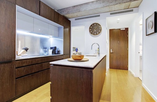 Grafton Apartment | 502/5 Hohipere Street, Grafton, Auckland 1010