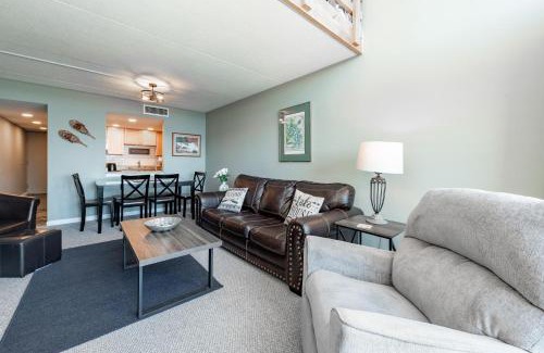 Thayerville House | 502F Three Bedroom Two Bath