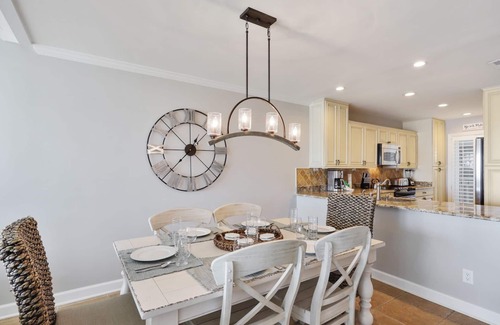 Hilton Head Island Villa | 503 Shorewood: 2 BR Oceanfront Penthouse Villa. Stunning Views, Free Bikes