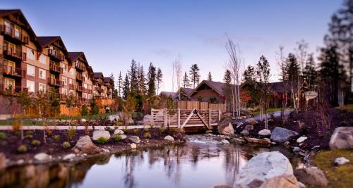 Cle Elum Apartment | 5036 Suncadia Lodge Penthouse with Full Kitchen & Balcony