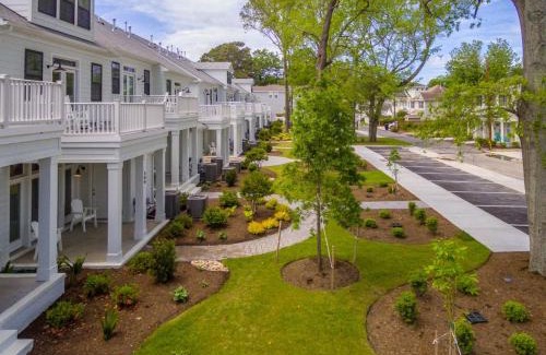 Northeast Virginia Beach House | 507 The Virginia Beach Shore House
