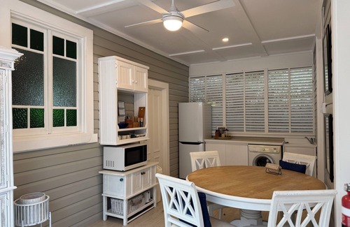 Horseshoe Bay Ski Chalet | 50HSB your Island Oasis n "BEST BEACH" Horseshoe Bay nnMagnetic Island