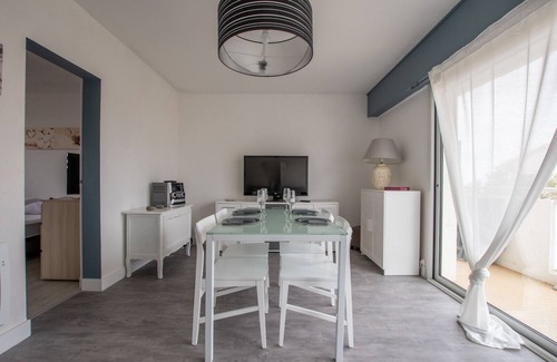 Notre-Dame-de-Monts Apartment | 50m from the beach, flat for 4