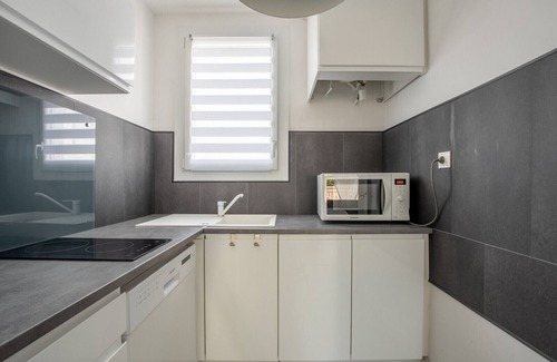 Notre-Dame-de-Monts Apartment | 50m from the beach, flat for 4