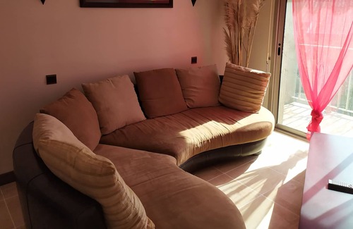 Les Albres Apartment | 50M2 ALL COMFORTS BALCONIES TERRACE GARDEN BARBECUE