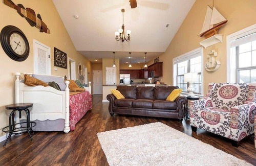 Indian Point Condo | 51-13 Lake Escape Penthouse Elevator Close to SDC with Indoor/Outdoor Pools 2 Sp