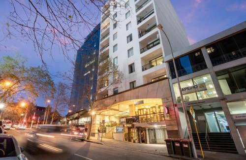 Perth Central Business District Apartment | 51 m² Apartment ∙ 1 bedroom ∙ 2 guests