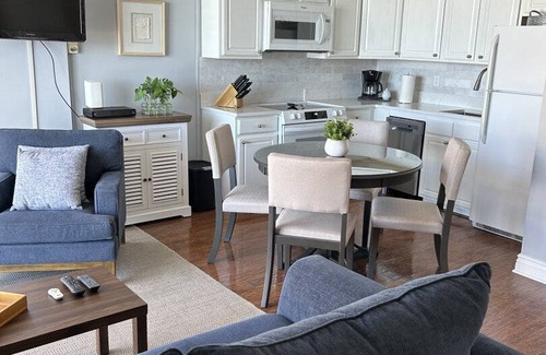 South Island Condo | 51 m² Condo ∙ 1 bedroom ∙ 4 guests