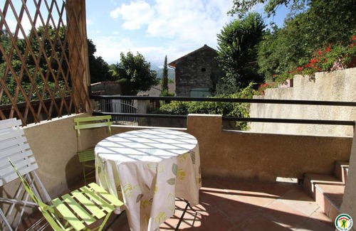 Crest House | 51 m² Gîte ∙ 1 bedroom ∙ 4 guests