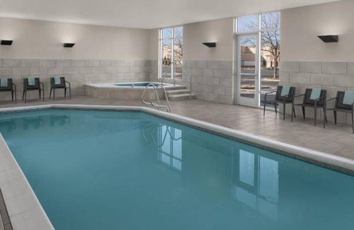Hillcrest Hotel | 51 m² Hotel ∙ 6 guests