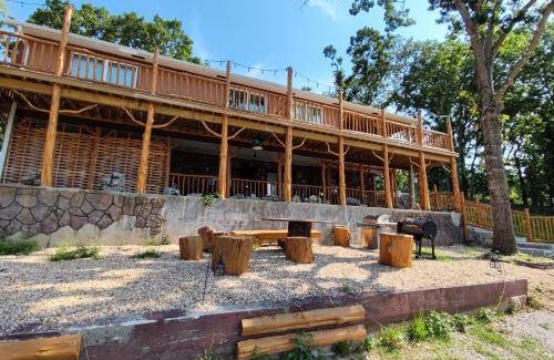 Rockaway Beach Cabin | 51 m² Lodge ∙ 2 bedrooms ∙ 6 guests