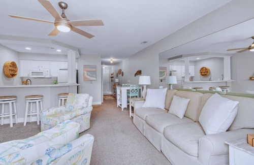 Sunset Beach Condo | 510 One bedroom beach/golf condo with indoor/outdoor pools and 3 1/2 Miles to Sunset Beach
