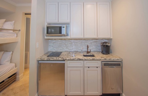 Saint Helena Island Villa | 511 Sunsuite - New to VRBO! Resort Access Included!