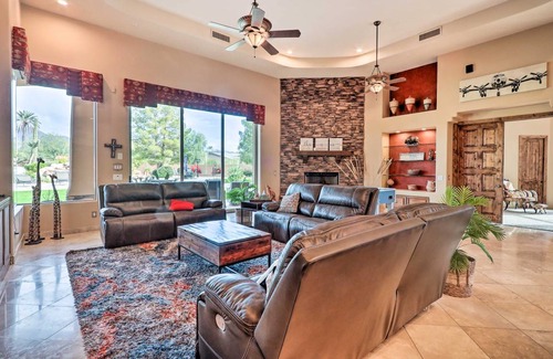 Cactus Acres House | 512 m² House ∙ 4 bedrooms ∙ 12 guests