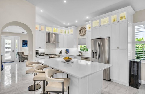 Naples Park House | 513 Naples Park Single Family Home