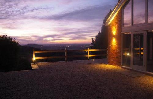 Leckhampton Bed & Breakfast | 52 m² Bed and breakfast ∙ 2 bedrooms ∙ 5 guests