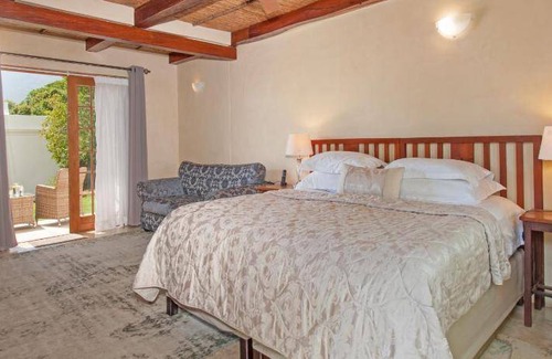 Swellendam Hotel | 52 m² Hotel ∙ 2 bedrooms ∙ 4 guests