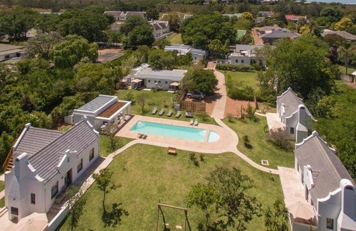 Swellendam Hotel | 52 m² Hotel ∙ 2 bedrooms ∙ 4 guests