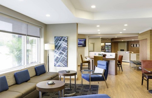 Lake Worth Hotel | 52 m² Hotel ∙ 8 guests