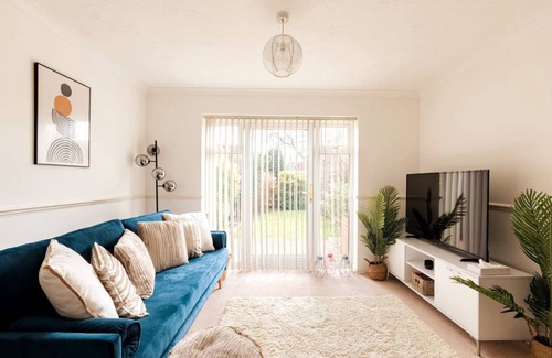Redhill House | 52 m² House ∙ 2 bedrooms ∙ 5 guests