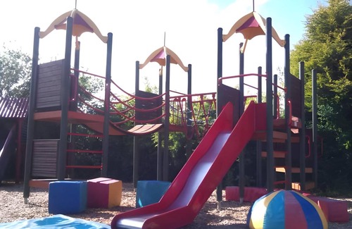 East Halton House | 52 m² Motel ∙ 4 guests