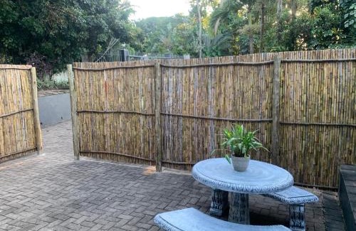 Meer En See Apartment | 52 on Marlynhoek Self Catering Apartment