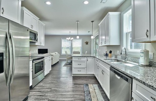 North Myrtle Beach House | 5224 The Retreat home