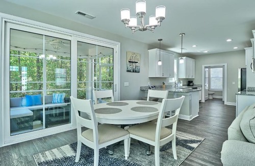 North Myrtle Beach House | 5224 The Retreat home
