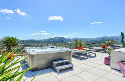 Urbanitzacio la Font House | 528 m² House ∙ 4 bedrooms ∙ 7 guests