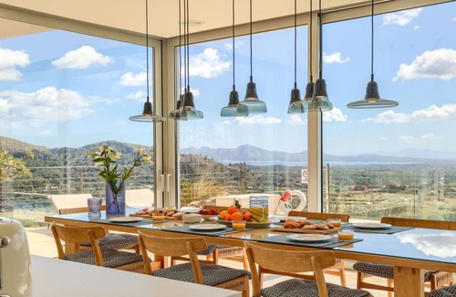 Urbanitzacio la Font House | 528 m² House ∙ 4 bedrooms ∙ 7 guests
