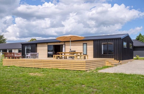 Martinborough House | 53 Burgundy, Martinborough