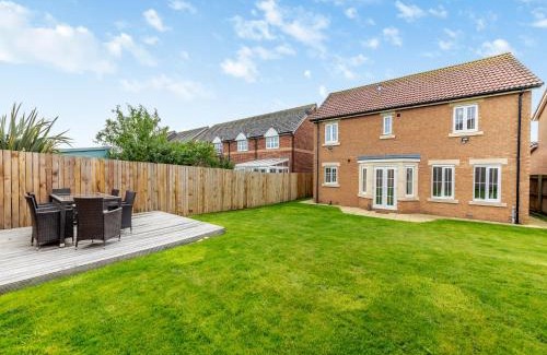 Beadnell House | 53 Longbeach