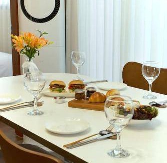 Seongnae-dong Apartment | 53 m² Apartment ∙ 3 bedrooms ∙ 6 guests