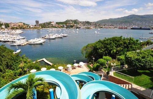 Caleta Hotel | 53 m² Hotel ∙ 127 guests