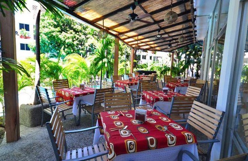 Caleta Hotel | 53 m² Hotel ∙ 127 guests