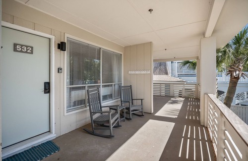 Saint Helena Island Apartment | 532 Sunsuite - New to VRBO! Resort Access Included!