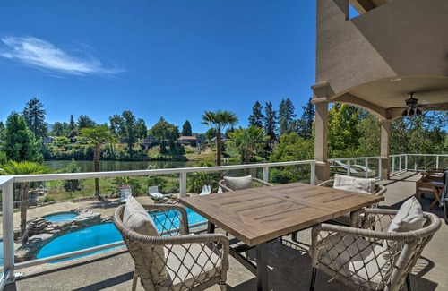 Grants Pass House | 538 m² House ∙ 5 bedrooms ∙ 10 guests