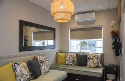 Paarl Apartment | 54 m² Apartment ∙ 4 guests