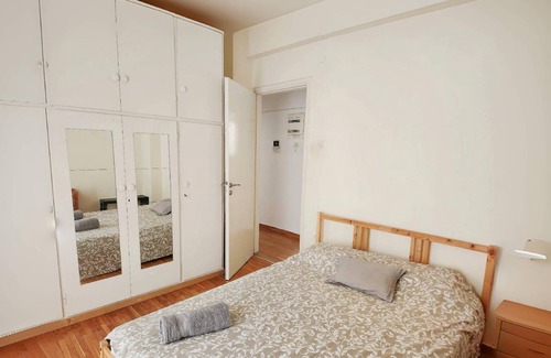 Vyronas Apartment | 54 m² Apartment ∙ 1 bedroom ∙ 4 guests