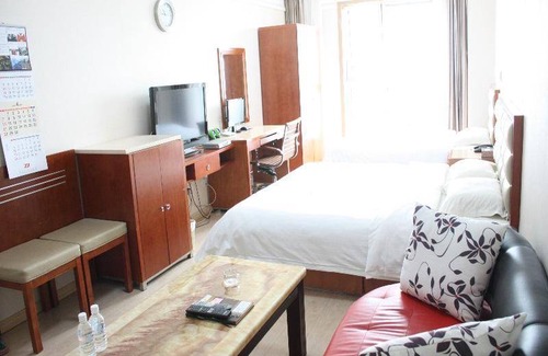 Jinzhou District Apartment | 54 m² Apartment ∙ 8 bedrooms ∙ 8 guests