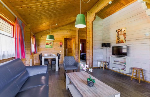 Gramsbergen Ski Chalet | 54 m² Chalet ∙ 2 bedrooms ∙ 4 guests