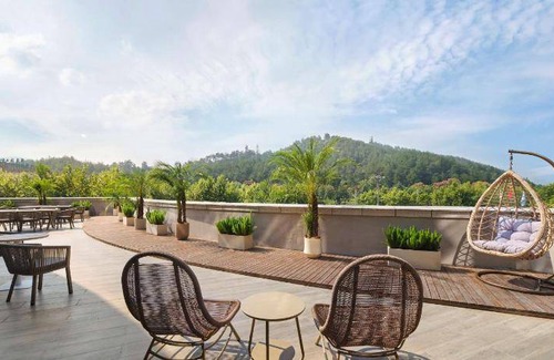Anji Hotel | 54 m² Hotel ∙ 127 guests