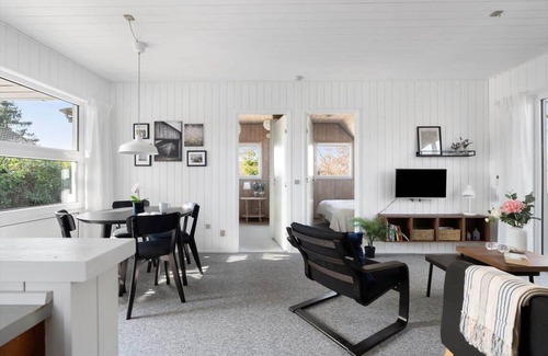 Hvidbjerg Strand House | 54 m² House ∙ 2 bedrooms ∙ 4 guests